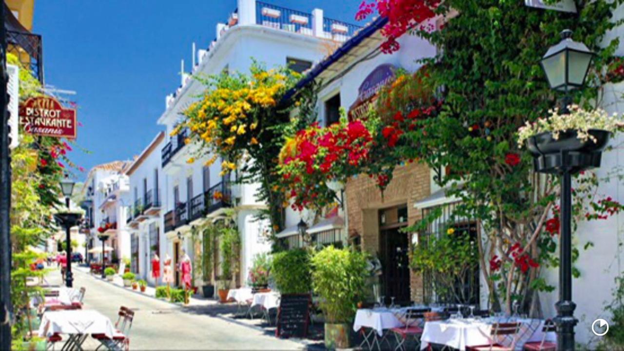 Beachfront Apartment In La Cala De Mijas Exterior foto